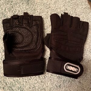 Weightlifting Gloves